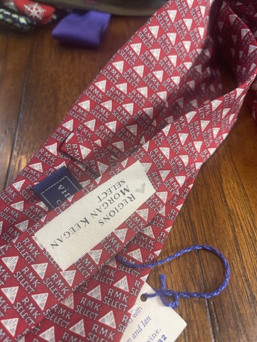 👛 Regions Morgan Keegan MARTHA VINEYARD VINES SUIT NECKTIE TIE FREE SHIPPING 👛 - Picture 5 of 6