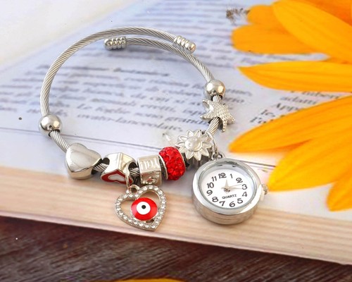 Wrist Watch, Small Women Watch, Vintage Silver Watch Round Dial Watch Red Watch - Picture 3 of 3