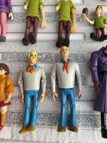scooby doo Figurines 13x characters Set Bundle Used - Picture 11 of 12