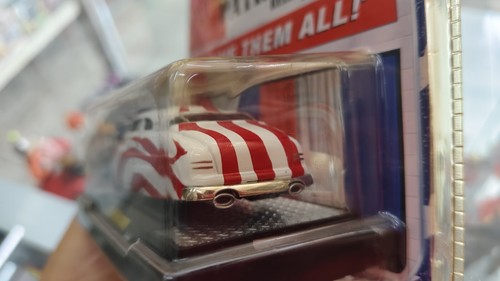 M2 Auto Dreams The Patriot Release 1949 Mercury 11-01Diecast Car Toys - Picture 7 of 7