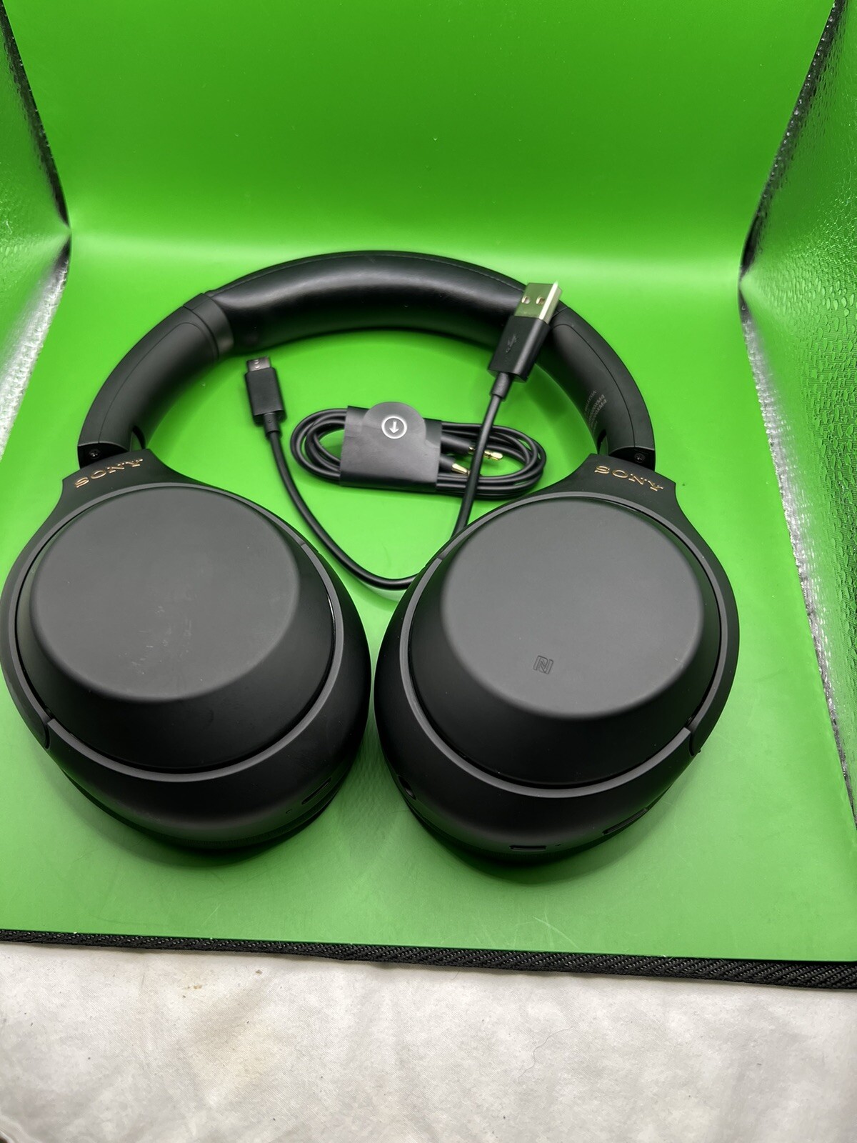 Sony WH-1000XM4 Wireless Active Noise Canceling Bluetooth Headphones Black