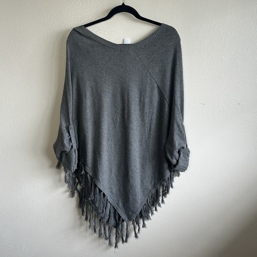 Maglione tunica VENUS donna manica media lunga stile poncho grigio scollo a V frange - Foto 6 di 6