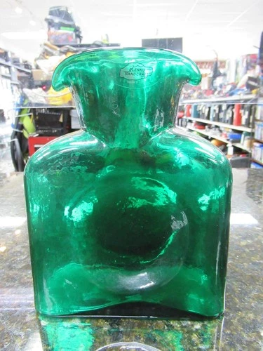 NICE!! 8" Glass BLENKO 384 Green Double Spout Pitcher Carafe Water Bottle Vase
