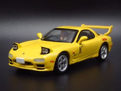 MAZDA RX7 INITIAL D YELLOW JDM POP UP LIGHT 1:64 SCALE DIORAMA