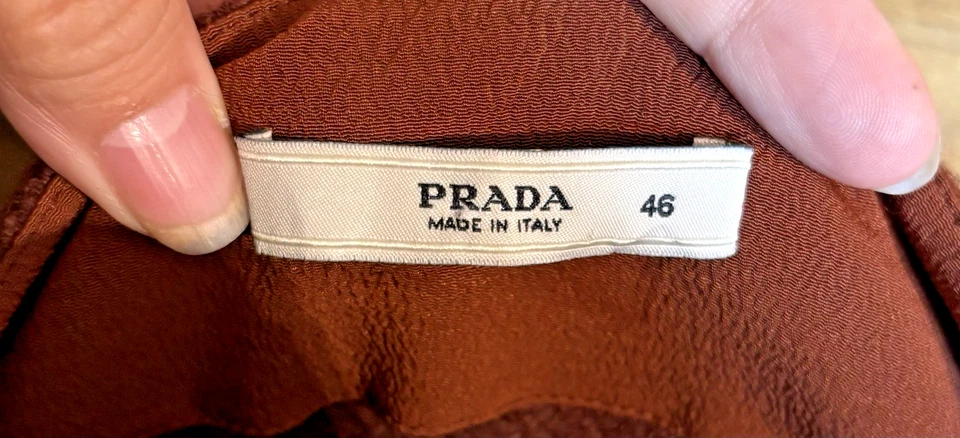Vestido plissado de cobre vintage Prada feito na Itália tamanho 46 designer de mistura de seda - Imagem 4 de 4