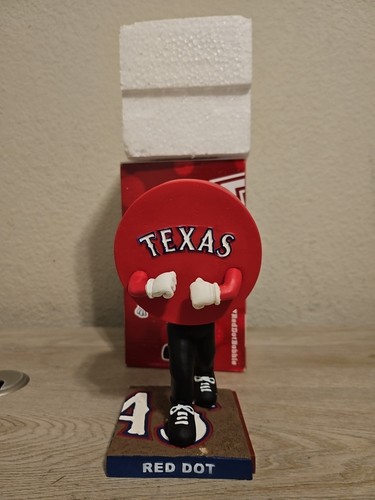 2016 Texas Rangers Red Dot Race Bobblehead Baseball MLB Ridge Grappler READ