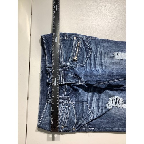 Almost Famous Distressed Denim Capris Kids – Capri, Distressed, Embellished - Picture 4 of 7