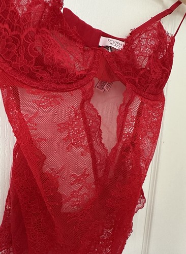 Victoria's Secret Very Sexy Wicked Unlined Balconette Teddy Red Lace Small S - Picture 4 of 6