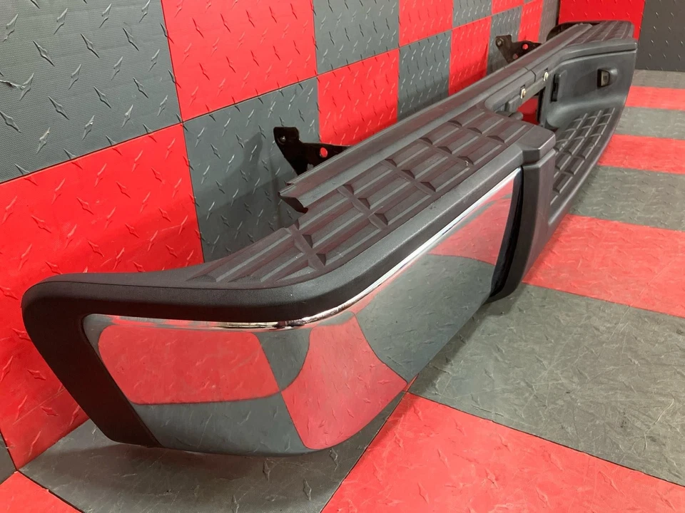 Parachoques trasero GMC SIERRA 1500 2007-13 cromado *vehículo del sur* Foto 3 de 4