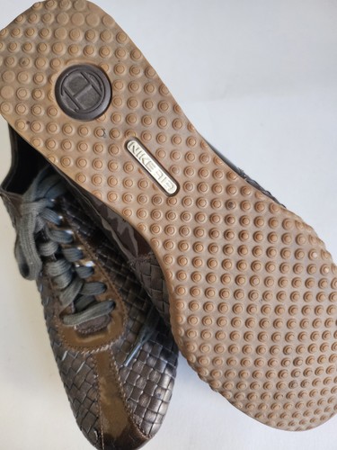 NEW - COLE HAAN SNEAKERS SZ. 9B - Picture 3 of 5