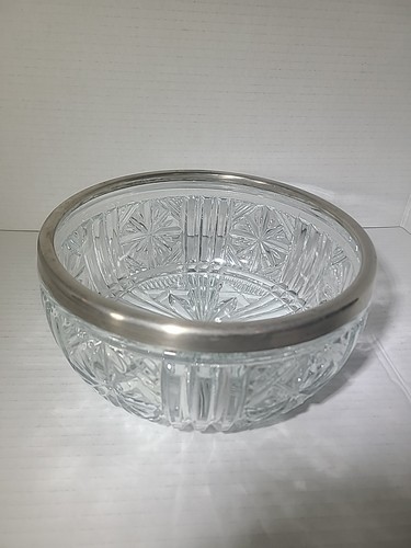 Vintage Cut Etched Glass 8” Bowl With Silver Plate Rim Made In England - Picture 2 of 11