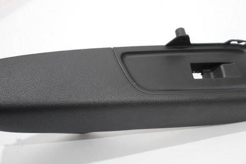 Audi RS3 8P 5 Door Sportback Front NS Left Door Card Armrest Black 8P4867173 - Picture 4 of 14