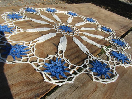 Vintage Crochet Doily Blue & White Table Topper 30 inch across CD280 - Picture 9 of 12