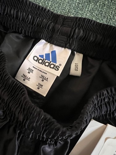 Vintage 90s adidas Genoa II Soccer Shorts Black Silky Nylon Y2K boys Size m 8 - Picture 3 of 4