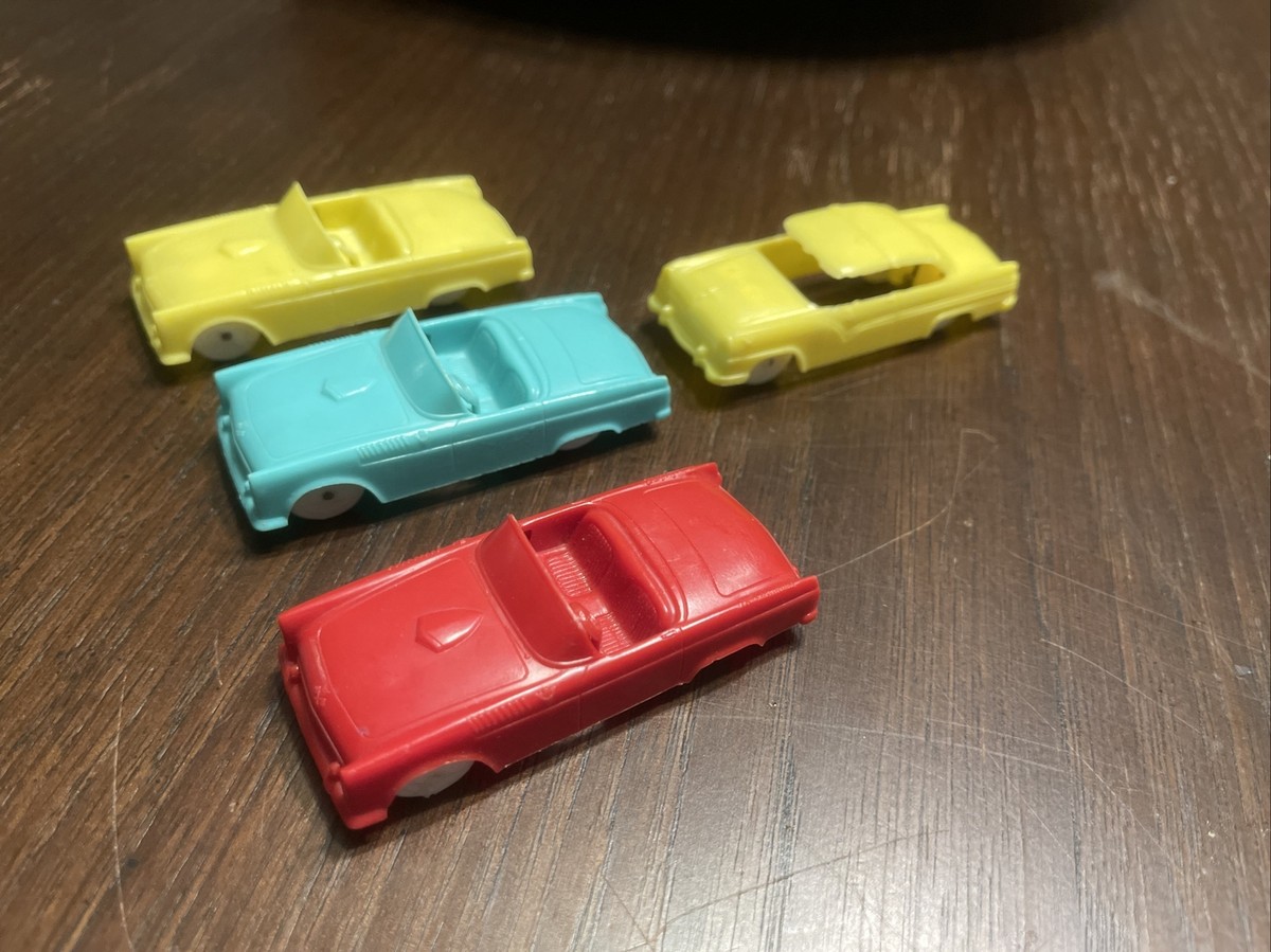 Lot 4 Vintage F&F Mold Die Works Dayton Ohio Cereal Box Plastic