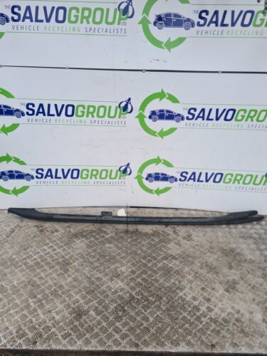 VOLVO V70 MK3 D5 ROOF RAILS AND TRIMS (SET) 2008-2016 - Picture 9 of 19