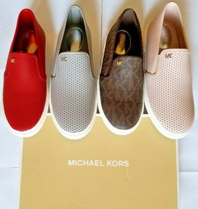 michael kors keaton slip on