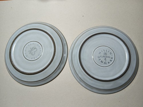 Cordial B&G Bing and Grondahl Stoneware Spare Saucers 14cm Rare AUS - Picture 2 of 4