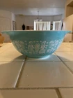 Vintage Pyrex Amish Butterprint 444 Cinderella 4qt Mixing Bowl Turquoise
