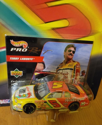 1998 Hot Wheels Preview Edition 1:64 Terry Labonte #5 Kellogg's Chevy NIP - Picture 3 of 4