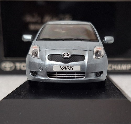 Toyota Yaris P9 Silver 2006-2011 1:43 Minichamps EXTREMELY RARE!! - Picture 9 of 14