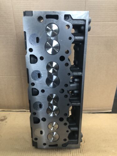 6.5 GM Diesel Cylinder Head NEW - Picture 4 of 6