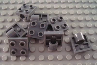 New LEGO Lot of 8 Dark Bluish Gray 2x2 Axle Plates with Single Pin Hole
