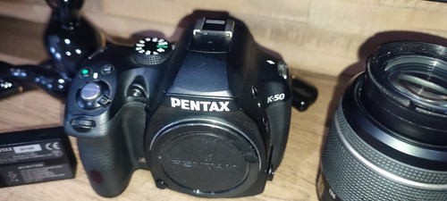 Digital Pentax K-50 Camera with lenses 1673 Shutter Count - Picture 8 of 24