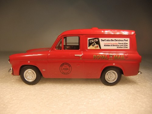 1:43 Corgi - 1967 Ford Anglia 50 cu ft Mail Van - Royal Mail - 0443/5000 - MIB - Picture 3 of 10