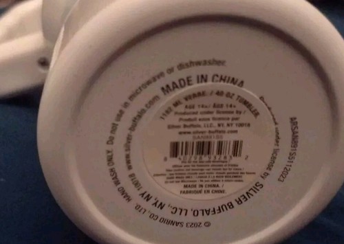 Hello Kitty &Friends 40oz Stainless Steel Tumbler Travel Mug Handle Hot/Cold NEW - Picture 4 of 4