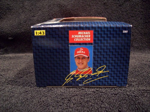 Hot Wheels Racing Michael Schumacher 1998 Ferrari F-300 Formula One 1:43 Scale. - Foto 5 di 7