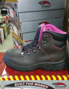 avenger women's work boots