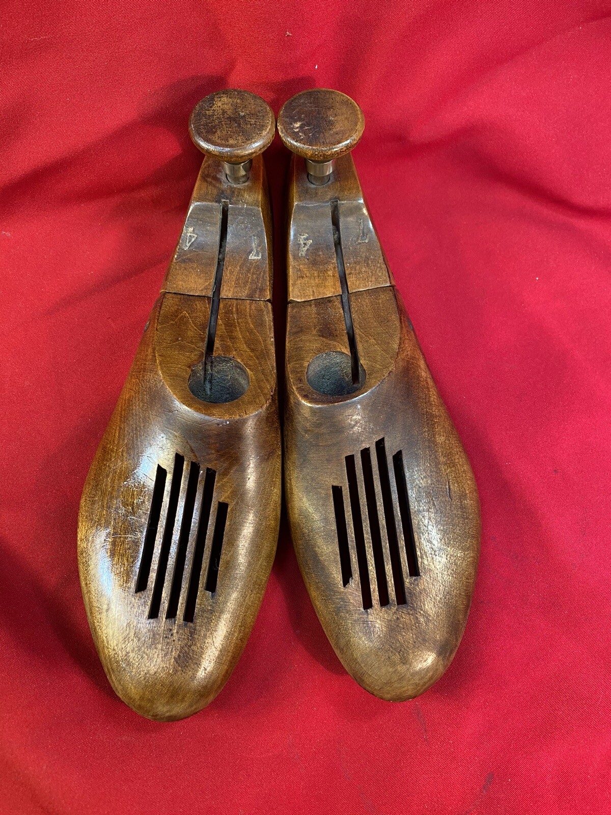 Men’s Antique Maple Shoe Form for stretching & sh… - image 2