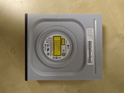 LG GH24NSD1 DVD-Brenner Intern 24x SATA - CD-R / RW DVD±R DL Schwarz M-Disc - Bild 3 von 7