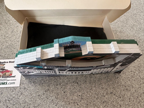 De colección Home Fields 1999 Comiskey Park, Chicago White Sox Stadium/Réplica 3D ~ 9" - Imagen 4 de 4