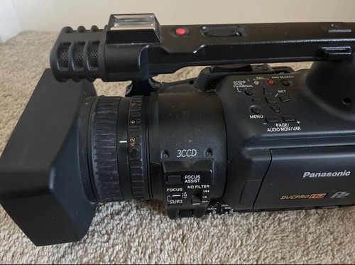 Panasonic Dvc Hd Pro P2 Film Camera - Picture 5 of 8