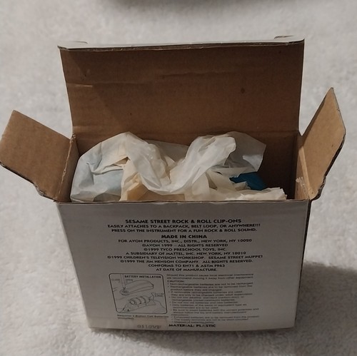 Sesame Street Rock & Roll Clip-Ons  Avon Tyco 1999 - Cookie Monster In Box works - Picture 3 of 5