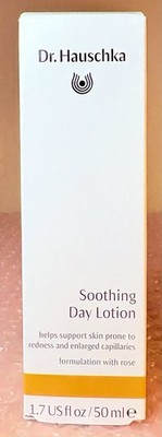 Dr. HAUSCHKA SOOTHING DAY LOTION     