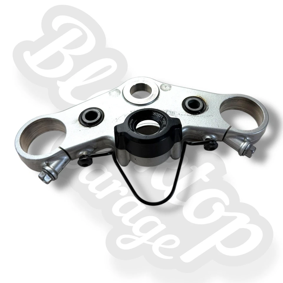 2012 03-12 Honda ST1300 ST1300P superior tripla árvore coroa braçadeira garfo ponte superior - Imagem 3 de 4