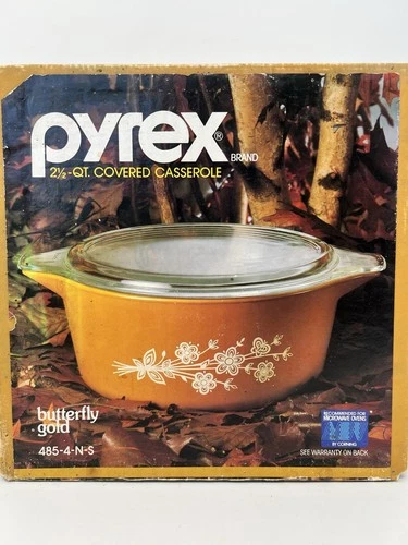 VTG PYREX 485-4-N-S BUTTERFLY GOLD 2 1/2 QT COVERED CASSEROLE New Open Box Nos