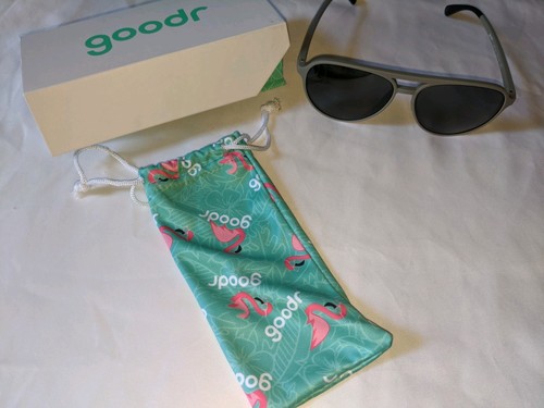 Goodr Clubhouse Closeout Sonnenbrille grau Mach G rutschfest keine Sprungkraft Goodr Eyewear - Bild 16 von 24