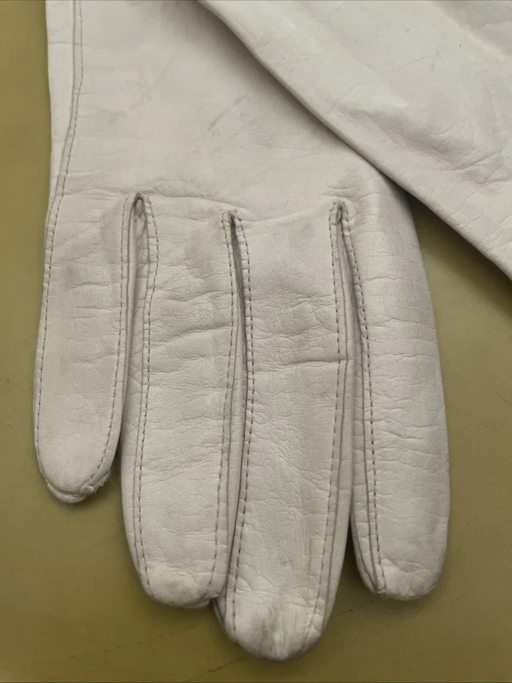 Guantes de muñeca de cuero beige con acento de botón, guante de conducción elástico lavable talla. 7 Foto 3 de 4