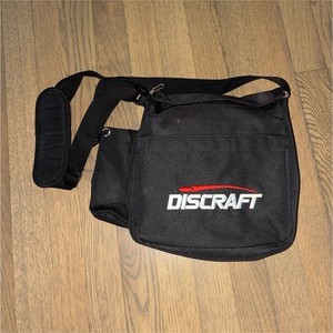 Discraft Disc Golf Set Bag with 8 Multicolor Discs Assorted Brands