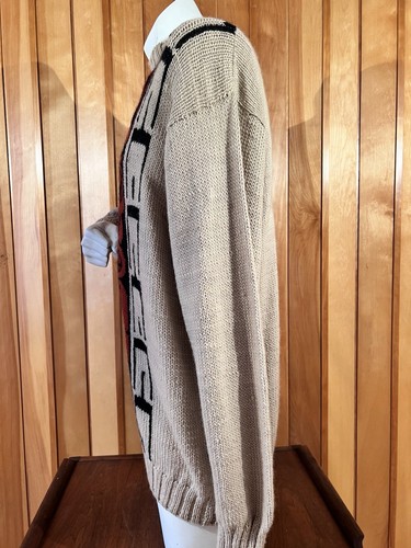 Nuevo con etiquetas Suéter Manos Del Uruguay Hombre, Talla XL 100% Lana Virgen "Totem" - Imagen 8 de 15