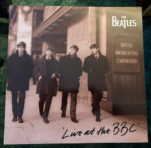 The Beatles - Live At The BBC (2LP Vinyl, 1994 USA Mono) Near Mint