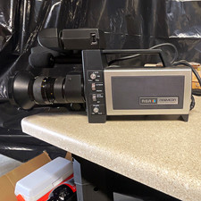 RCA Newicon CC011 VHS Handheld Camcorder w/ Built-In Mic, Case Manual