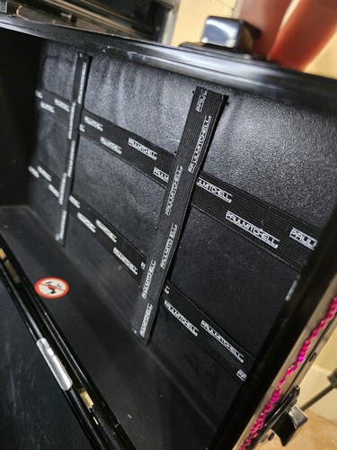 Paul Mitchell Black Rolling Travel Case For Cosmetologist / Hairdresser / Barber - Picture 12 of 12