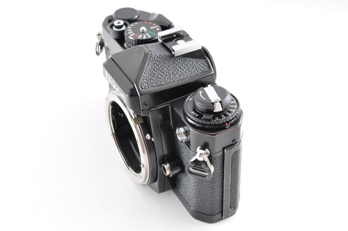 [Exc+4] Nikon FE Black + SERIES E Zoom 36-72mm f/3.5 Ai-s Lens #1664 - Picture 3 of 23