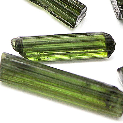 12,35Ct. Natürlicher Edelstein Turmalin grüne Farbe rau unbeheizt Mine Nigeria - Bild 5 von 7