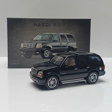 MASDI 1:64 2005 Escalade Diecast Model Car